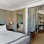 Le Dokhan's Arc De Triomphe, A Tribute Portfolio 5* Paris