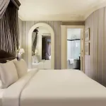 Hotel Le Dokhan's Arc De Triomphe, A Tribute Portfolio