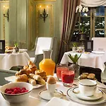 Hotel Le Dokhan's Arc De Triomphe, A Tribute Portfolio
