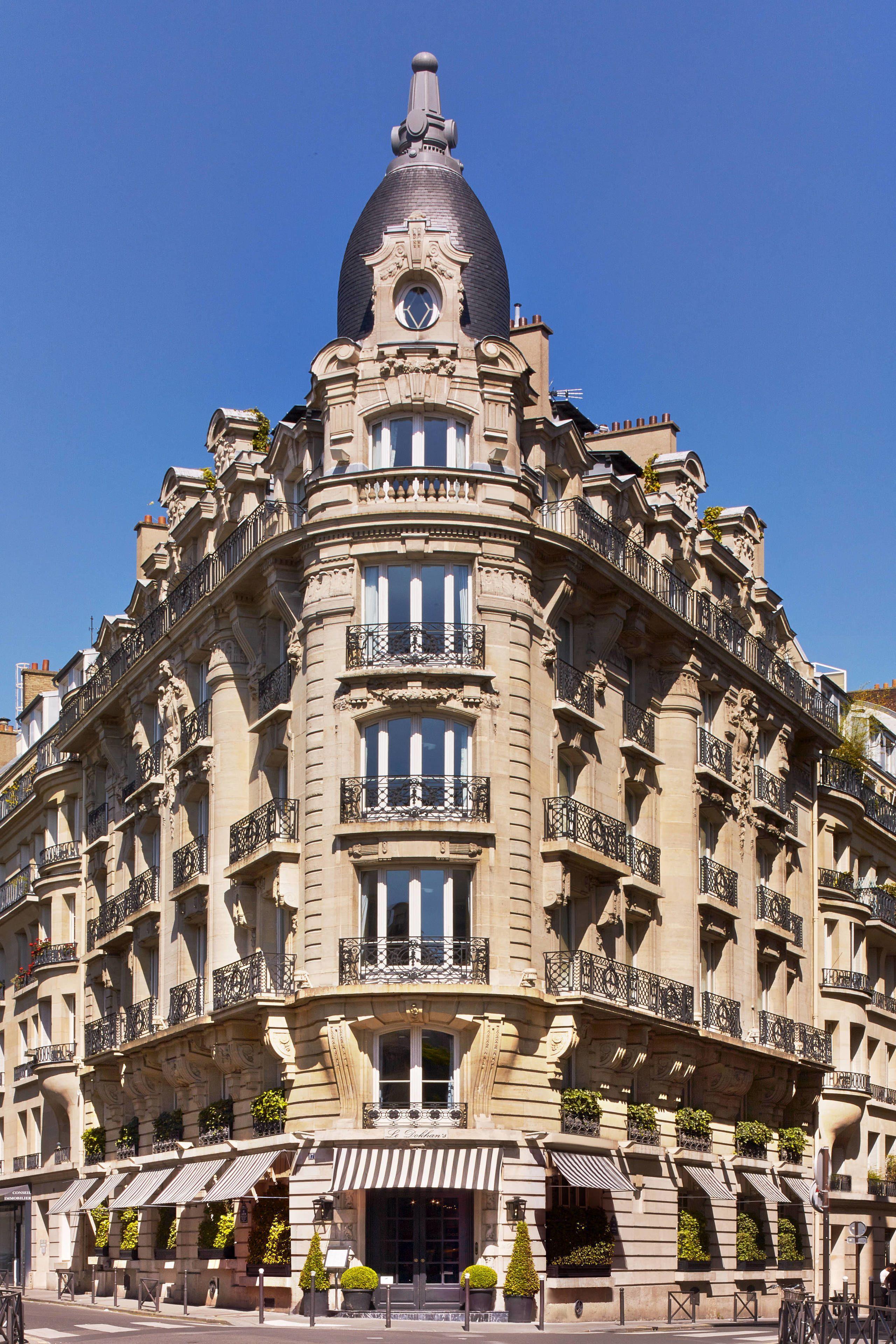 Le Dokhan's Arc De Triomphe, A Tribute Portfolio 5* Paris