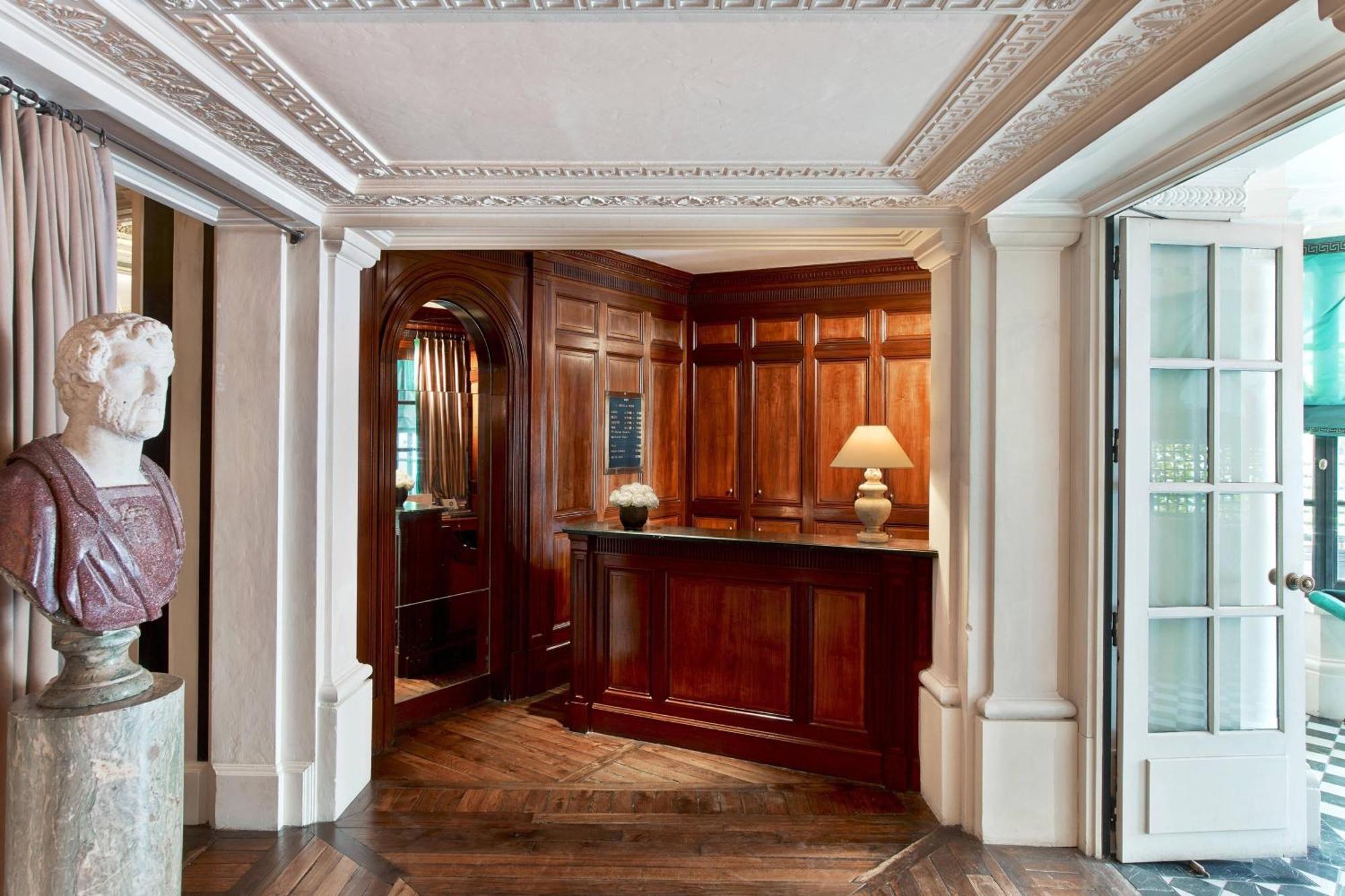 Le Dokhan's Arc De Triomphe, A Tribute Portfolio 4* Parigi